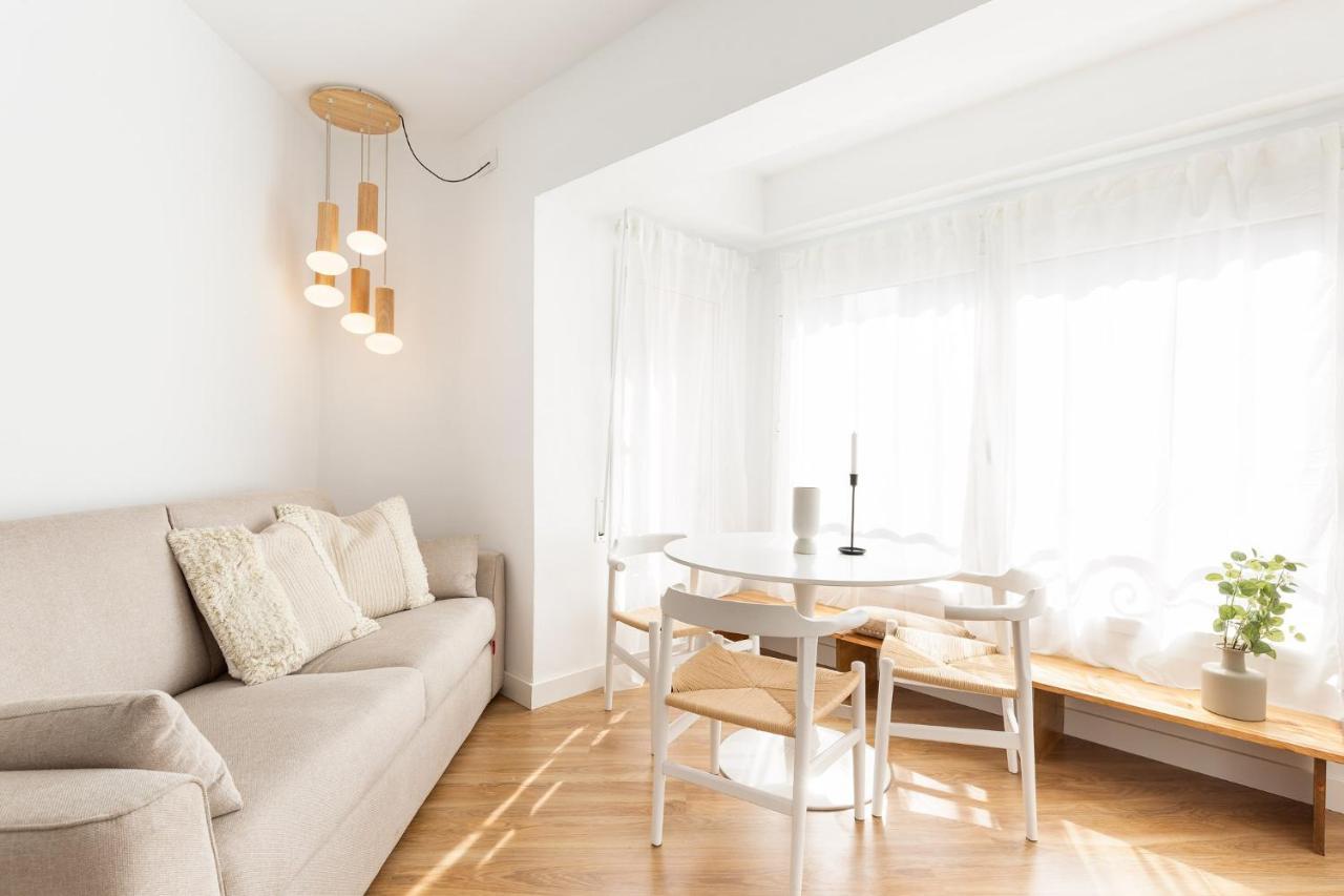 Wow Apartments By Olala Homes Оспиталет-де-Льобрегат Экстерьер фото